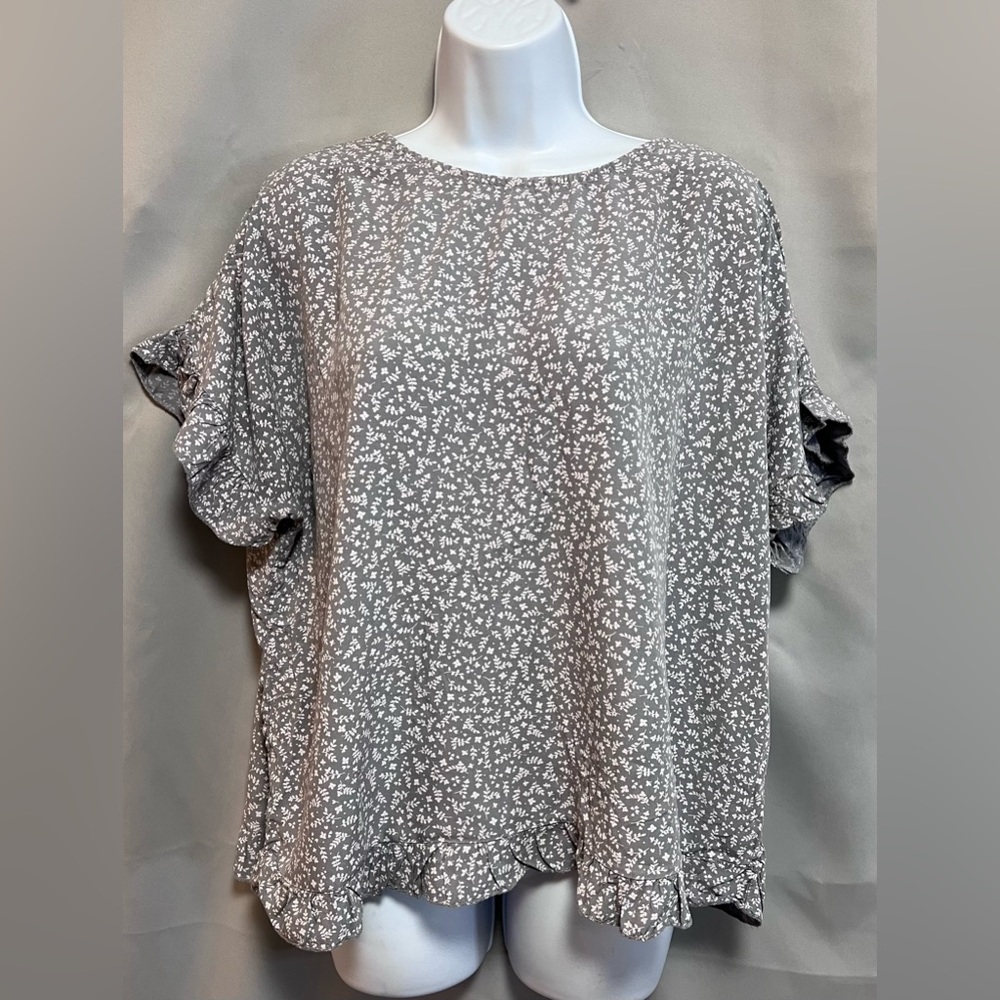 Made in Italy Gray‎ Floral Viscose Relaxed Pullover Top size 50